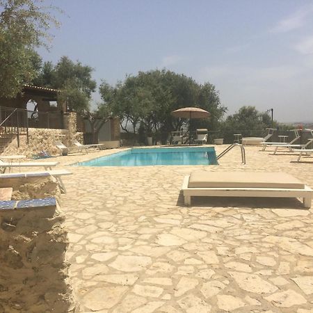 Agriturismo Roba Degli Ulivi Agrigento Exterior foto