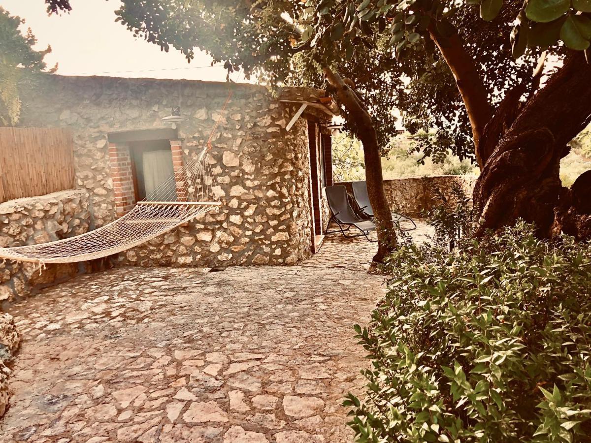 Agriturismo Roba Degli Ulivi Agrigento Exterior foto